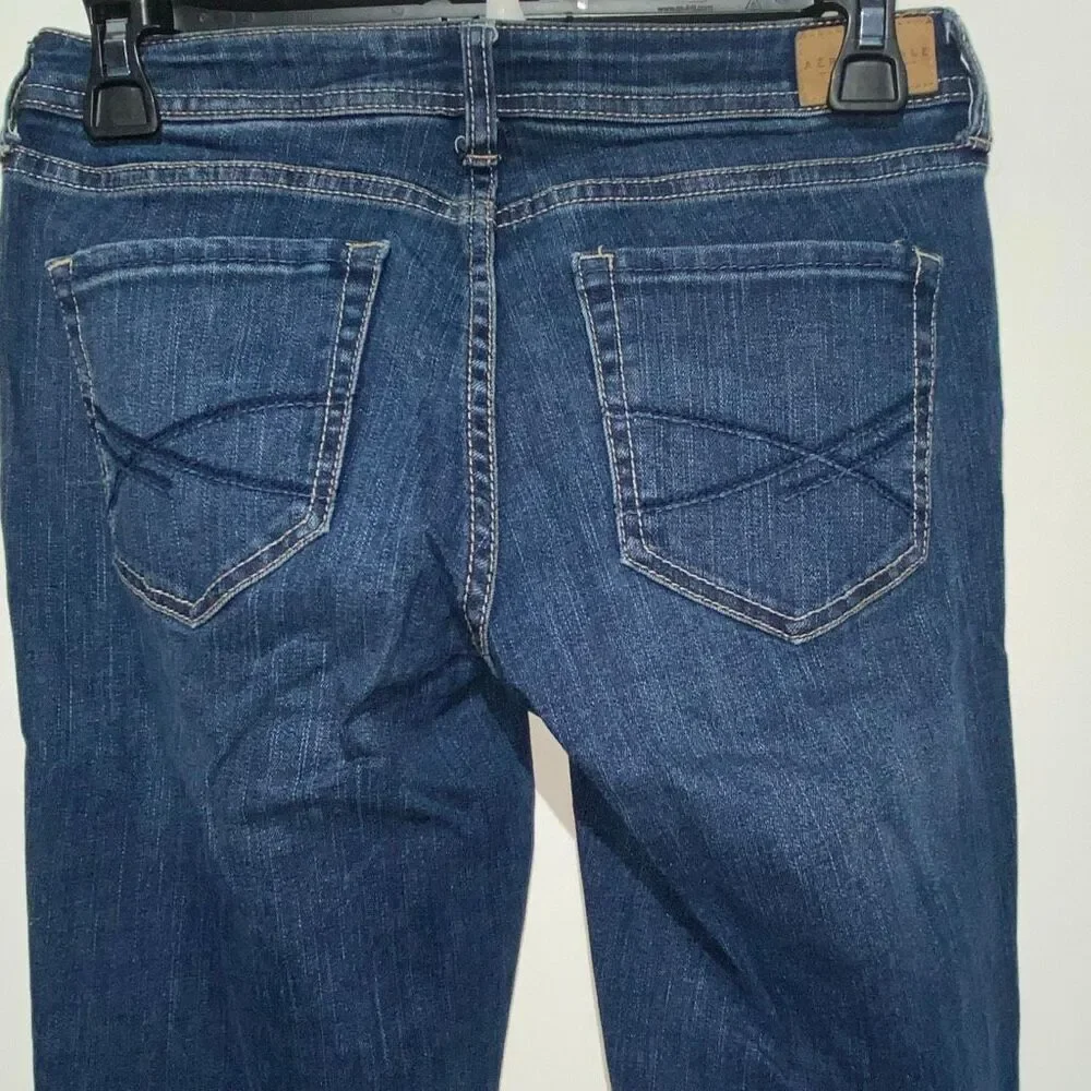 Aeropostale Women's Blue Distressed Whiskering Curvy Boot Jeans Size 00‎ Long